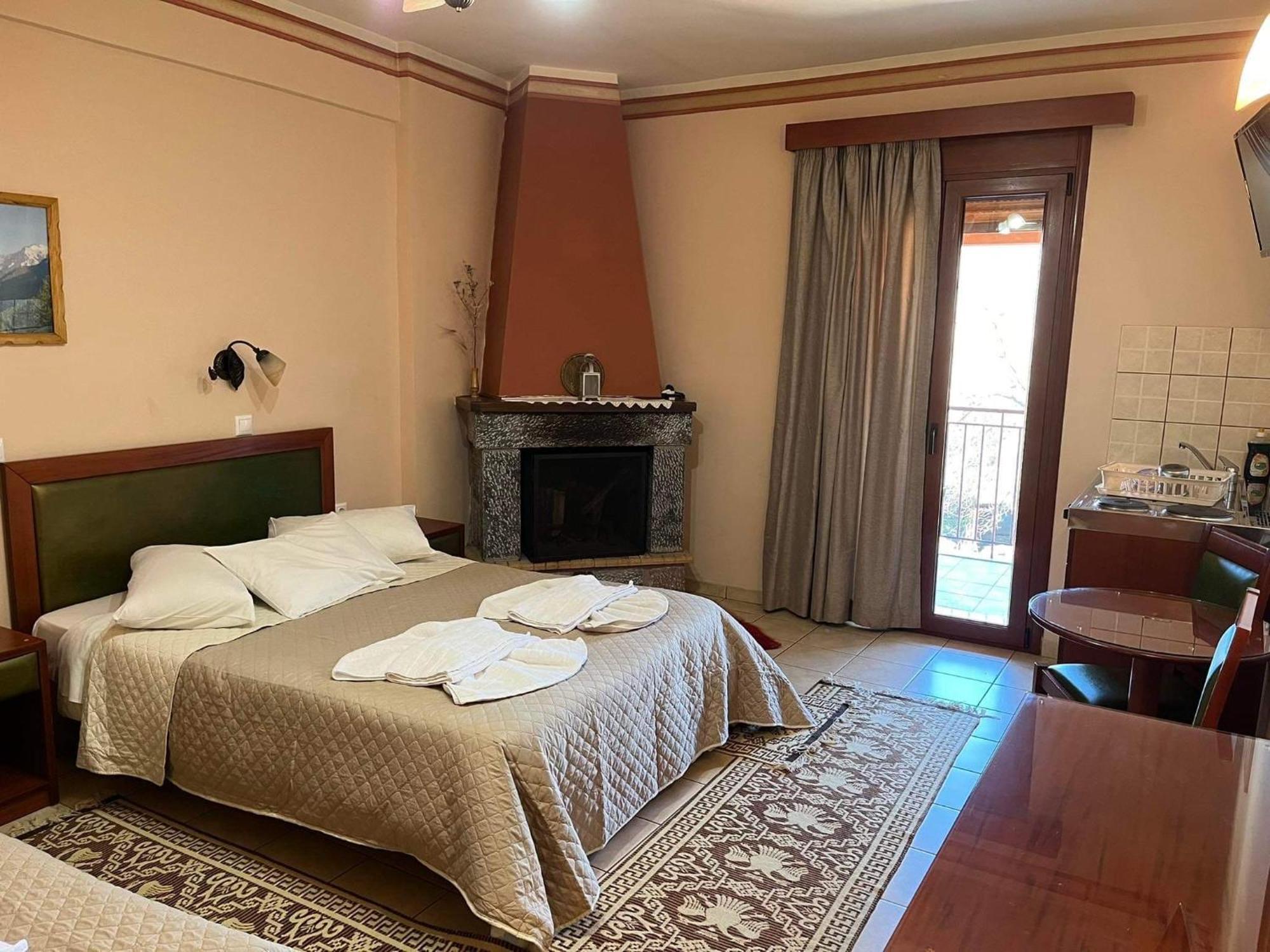 فندق To Spiti Tis Irinis فيتينا المظهر الخارجي الصورة